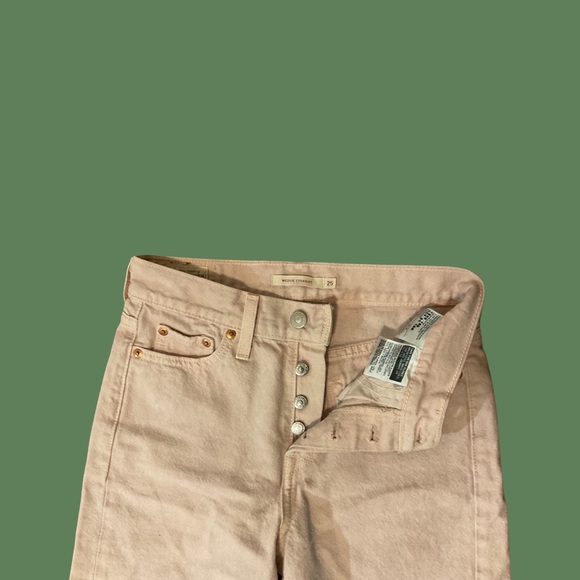 PINK LEVI’S straight leg - Picture 2 of 3